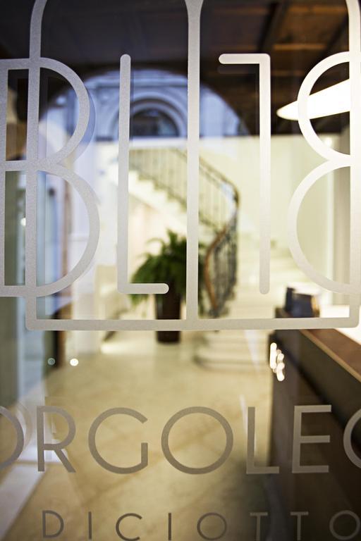 Borgoleoni 18 - Room And Breakfast 페라라 외부 사진