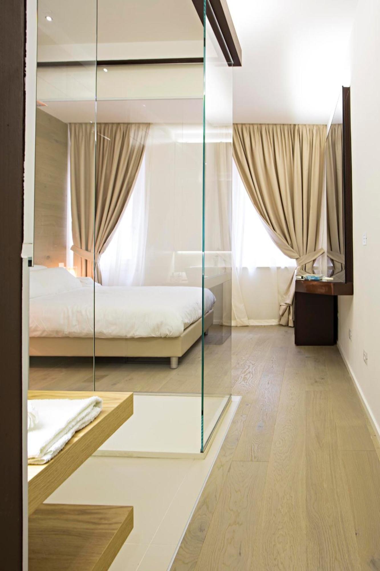 Borgoleoni 18 - Room And Breakfast 페라라 객실 사진