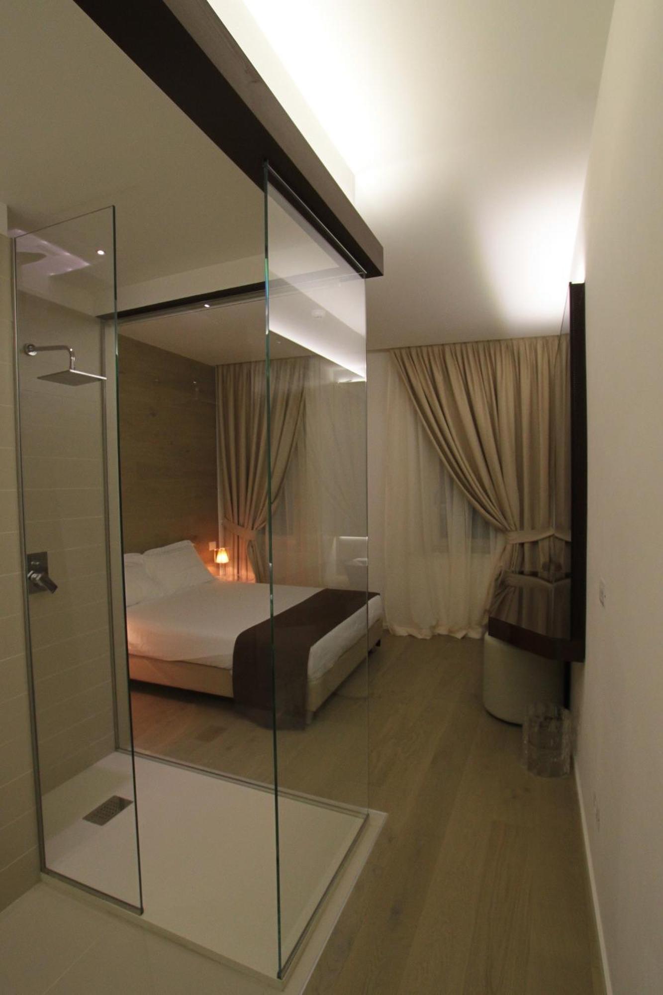 Borgoleoni 18 - Room And Breakfast 페라라 객실 사진