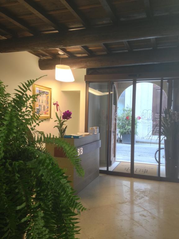 Borgoleoni 18 - Room And Breakfast 페라라 외부 사진
